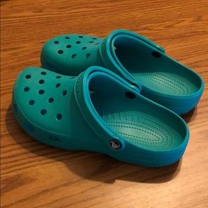 Women’s Teal Crocs Size  M8/W10